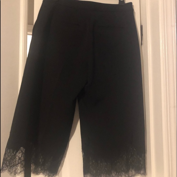 Lace trimmed culottes - Picture 1 of 6